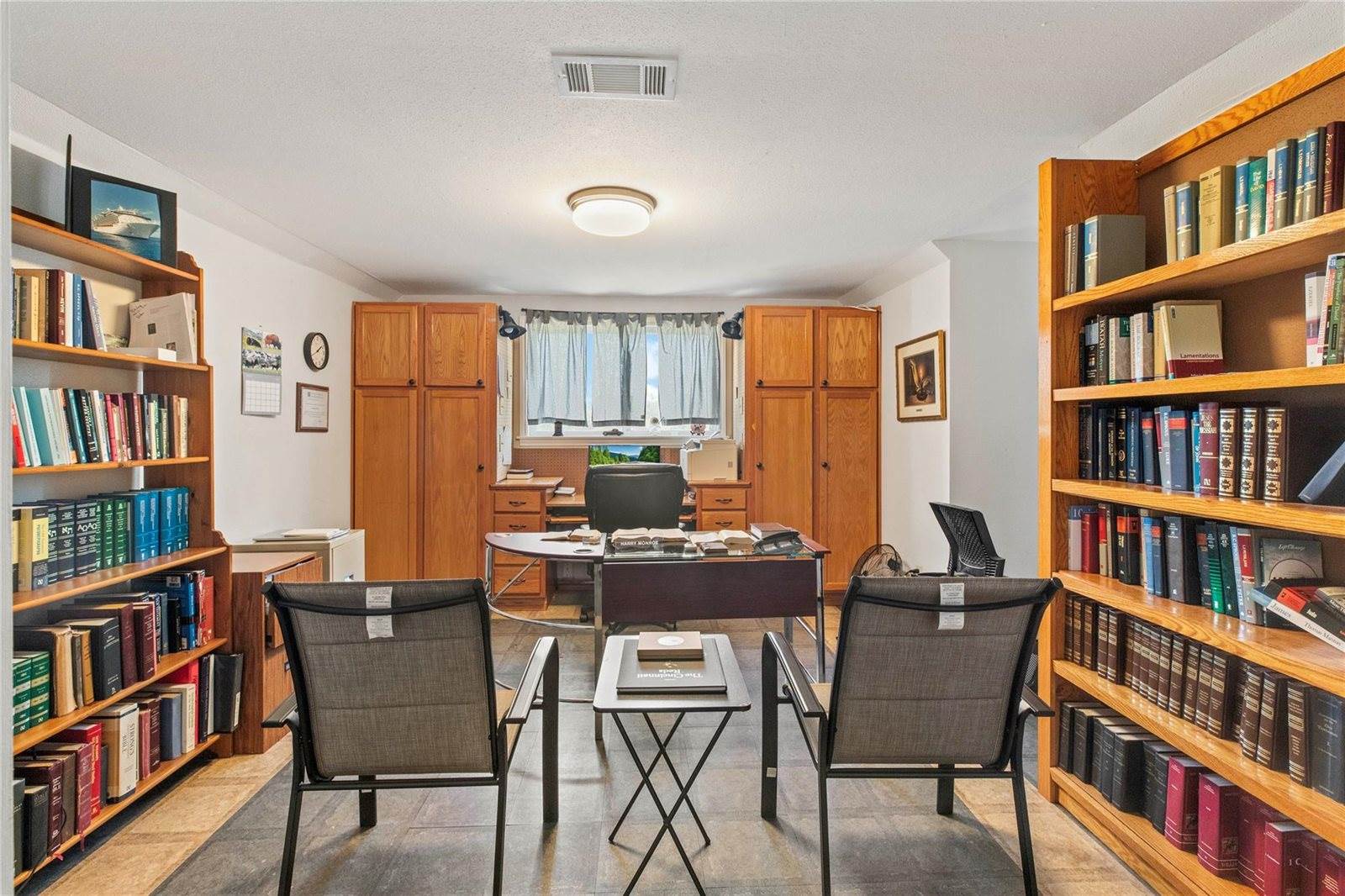 2513 Broadmoor Drive, Bryan, TX 77802