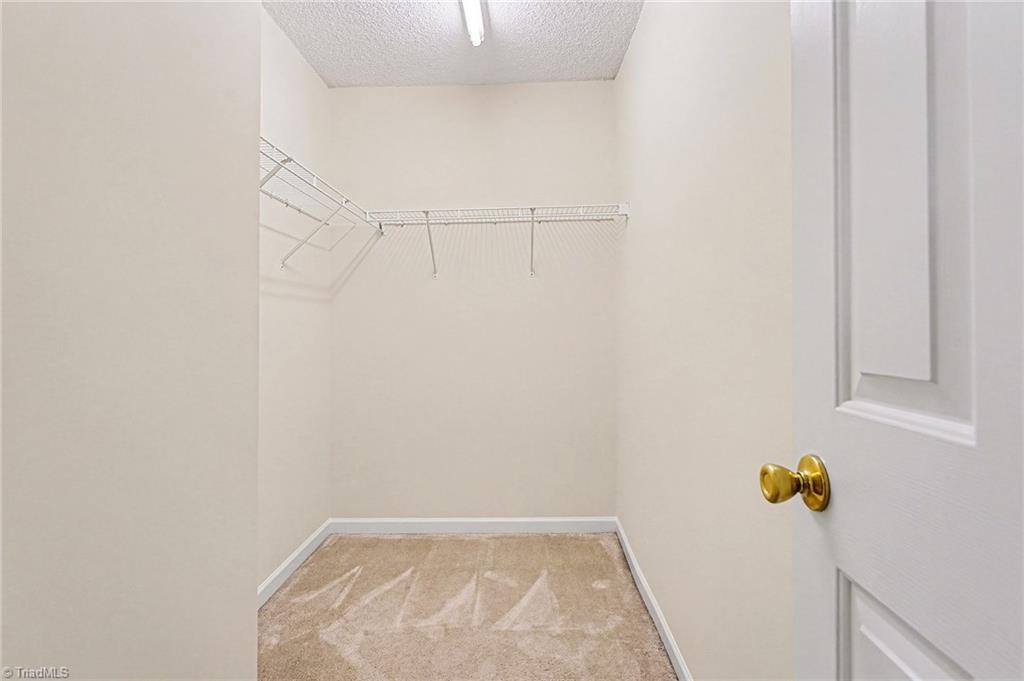 4512 Ridgefall Road, Greensboro, NC 27410