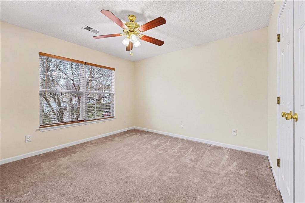 4512 Ridgefall Road, Greensboro, NC 27410