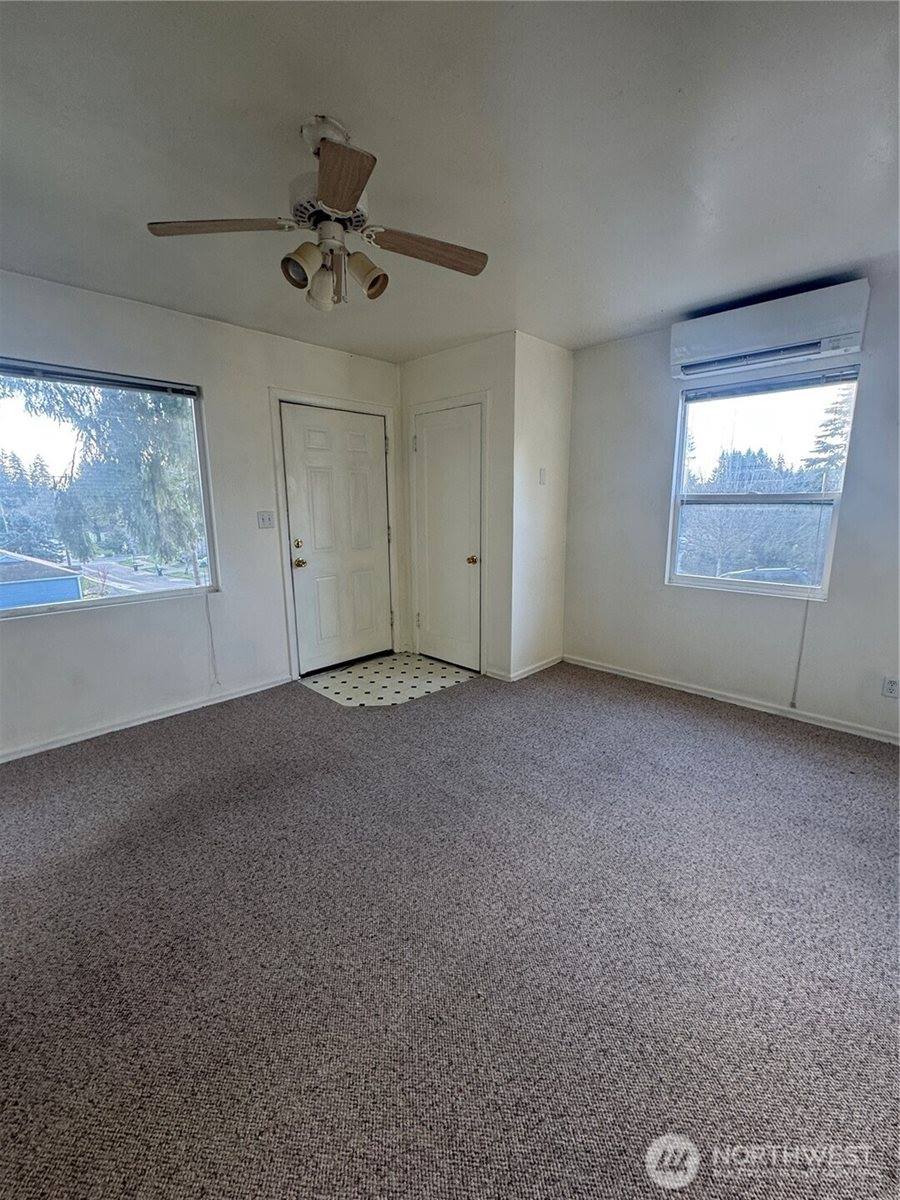 522 H Street SW, Tumwater, WA 98512