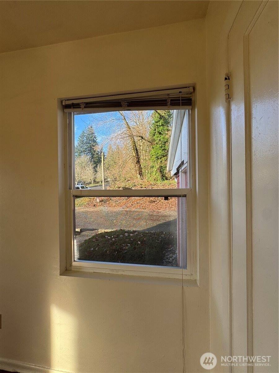 522 H Street SW, Tumwater, WA 98512