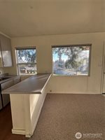 522 H Street SW, Tumwater, WA 98512