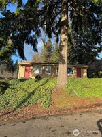 522 H Street SW, Tumwater, WA 98512
