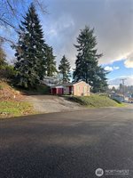 522 H Street SW, Tumwater, WA 98512