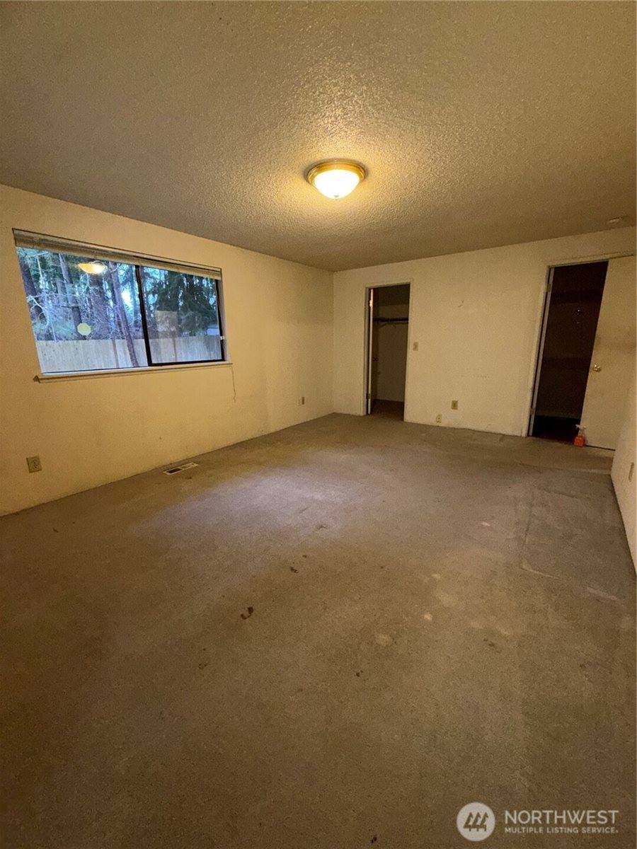 7106 38th Drive SE, Lacey, WA 98503