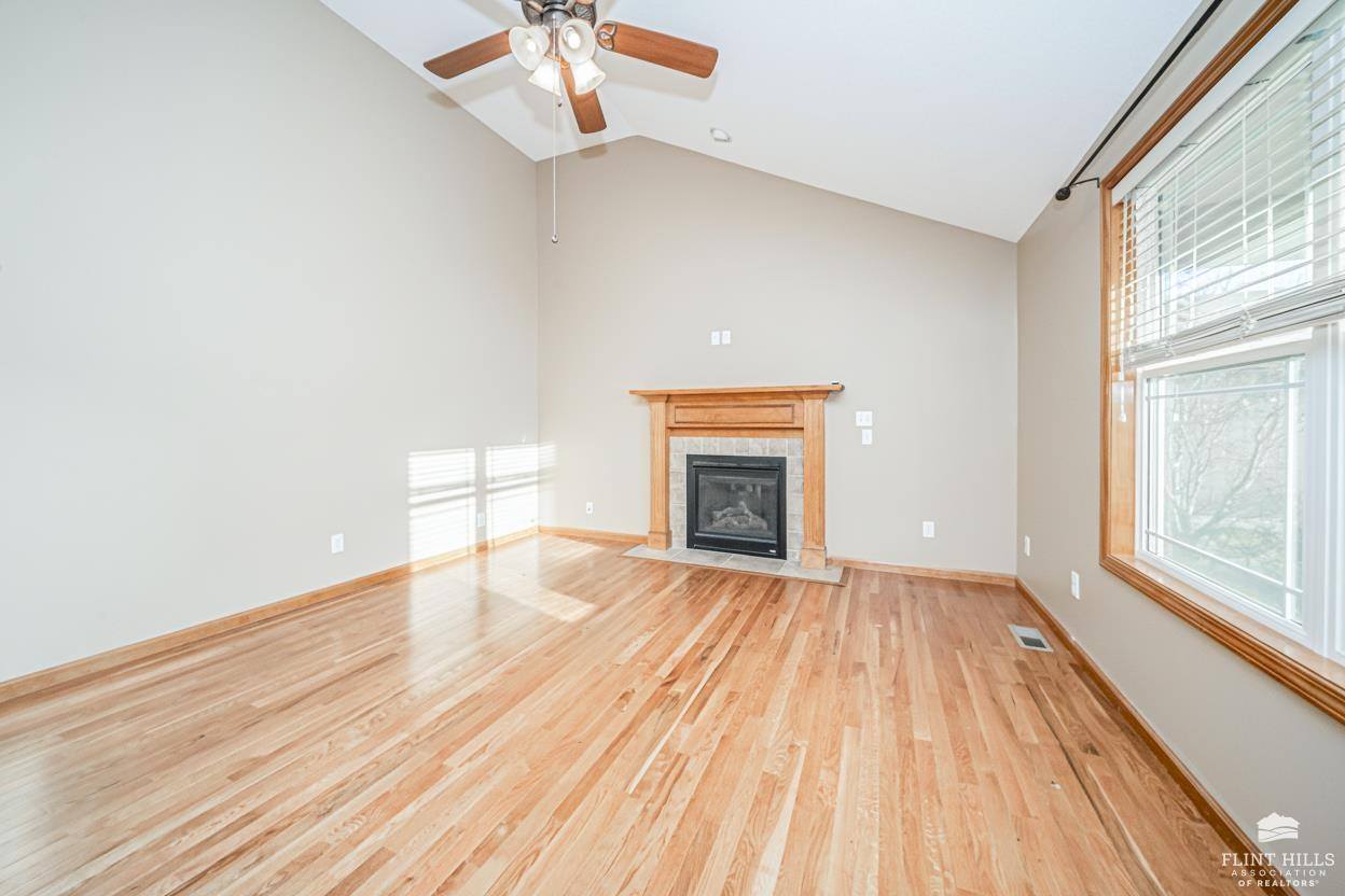 1929 Katie Rose Trail, Junction City, KS 66441