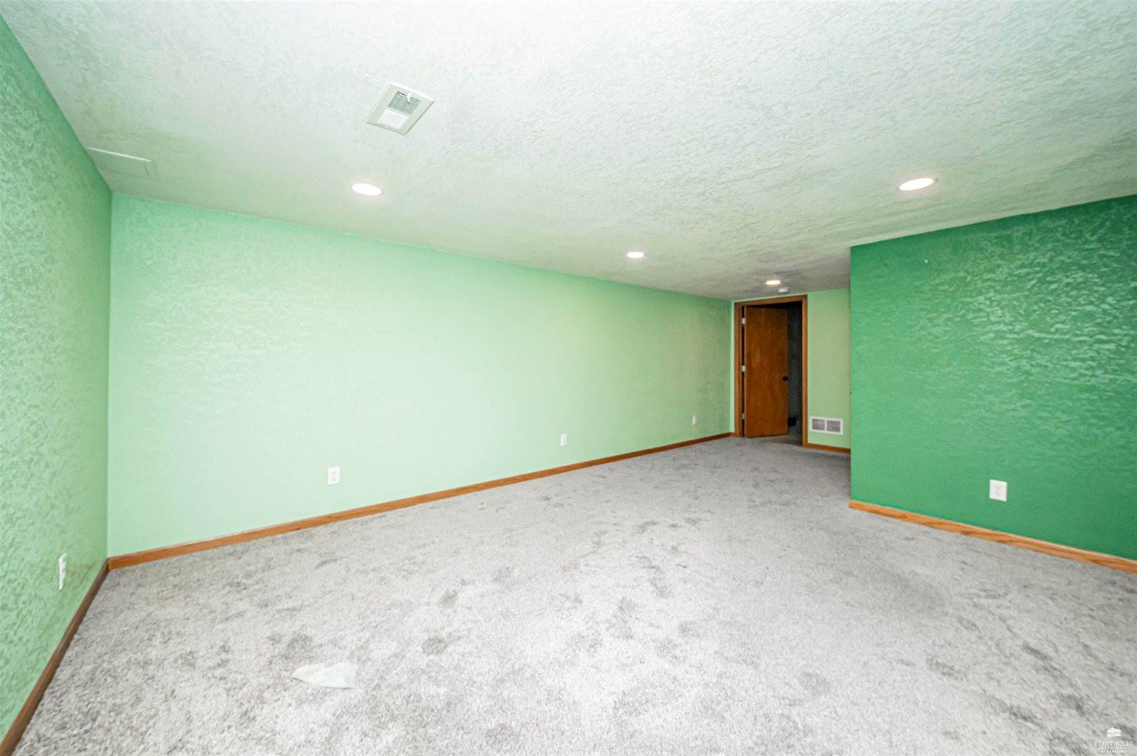 1929 Katie Rose Trail, Junction City, KS 66441