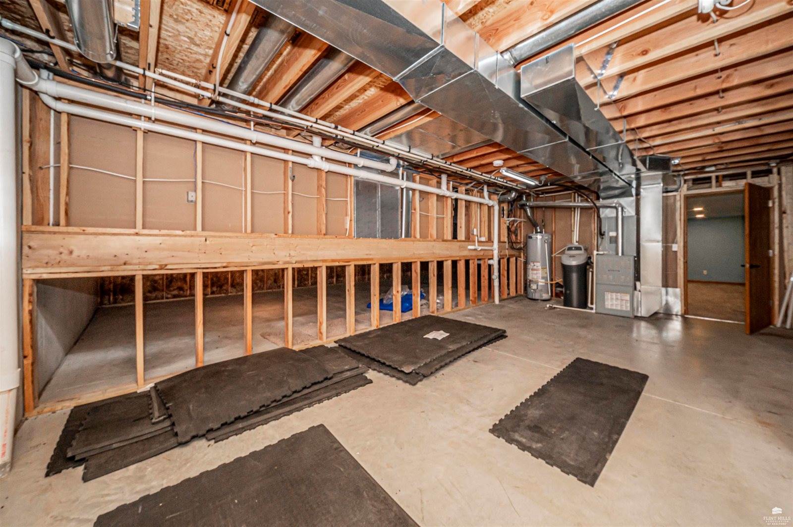 1929 Katie Rose Trail, Junction City, KS 66441