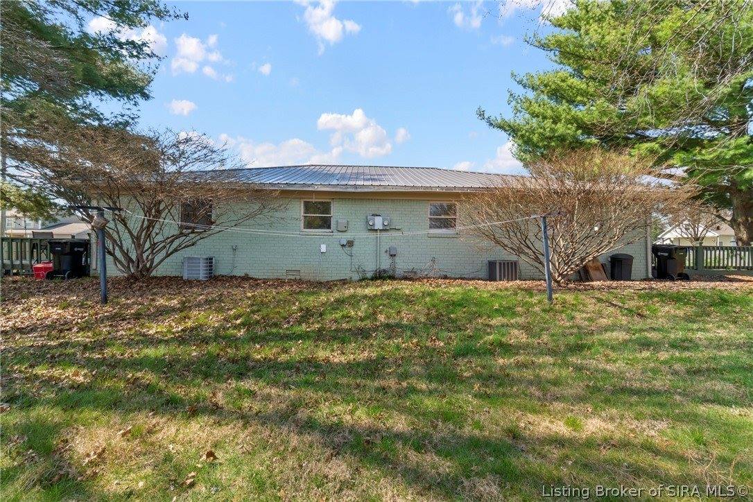 1820 Meridian Street, Madison, IN 47250
