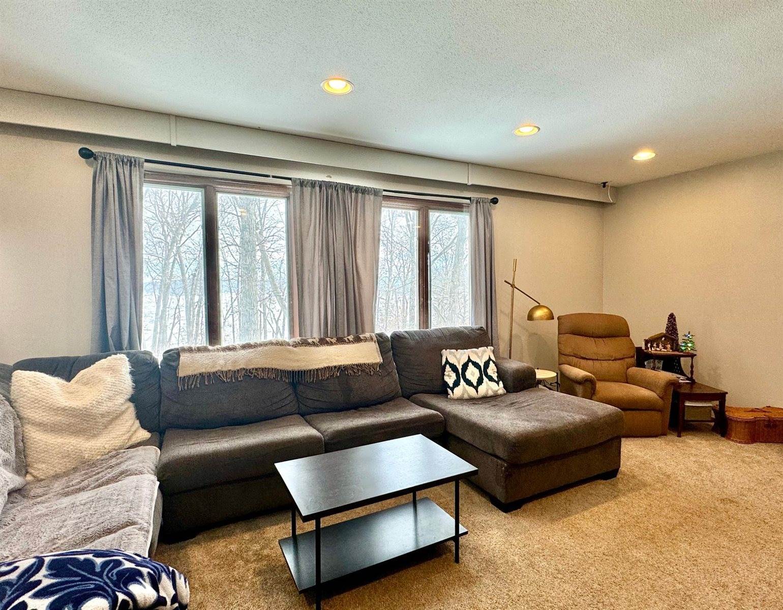 17196 Dewes Road, Brainerd, MN 56401