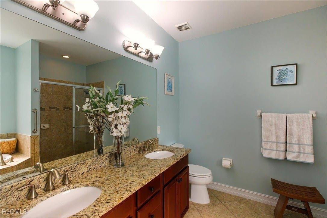 7866 Bucks Run Drive, Naples, FL 34120