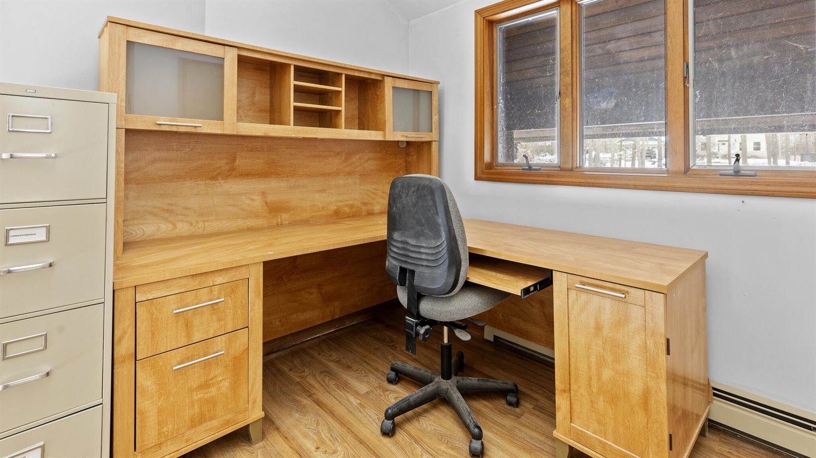 566 Deerfield Drive, Hermon, ME 04401