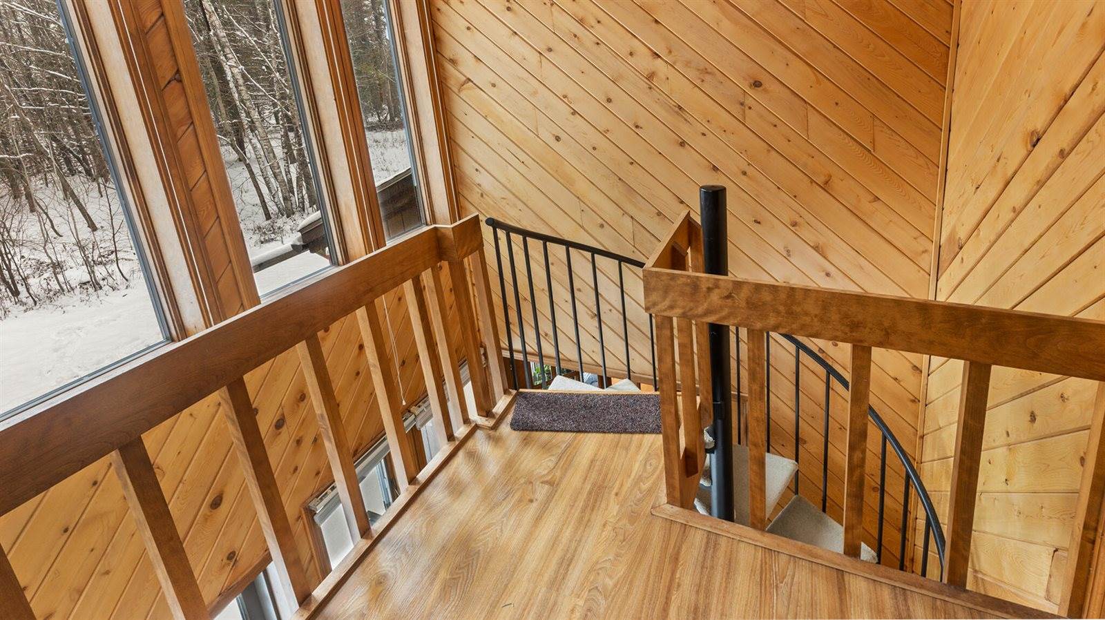 566 Deerfield Drive, Hermon, ME 04401