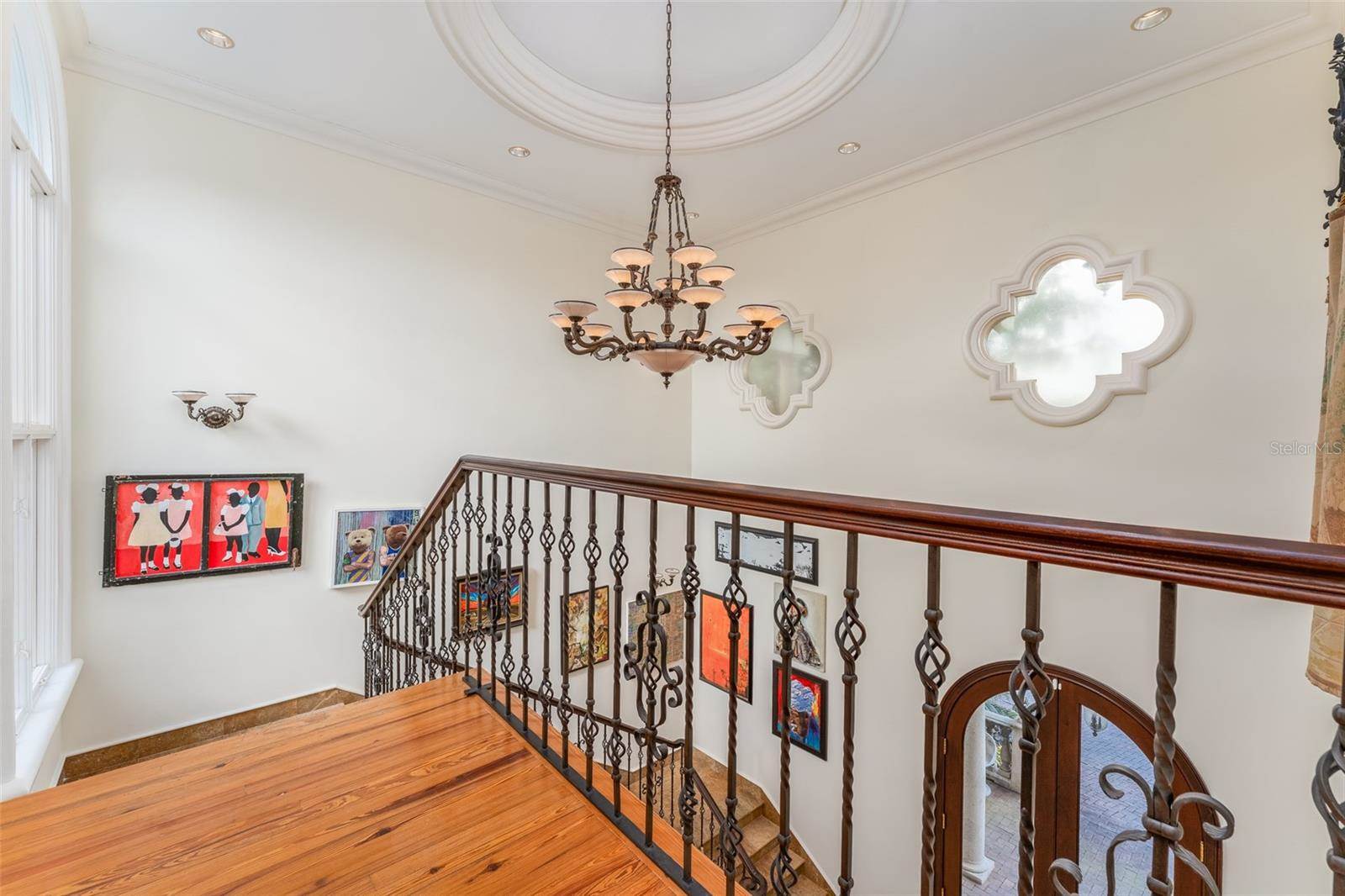 2152 Coffee Pot Boulevard NE, Saint Petersburg, FL 33704