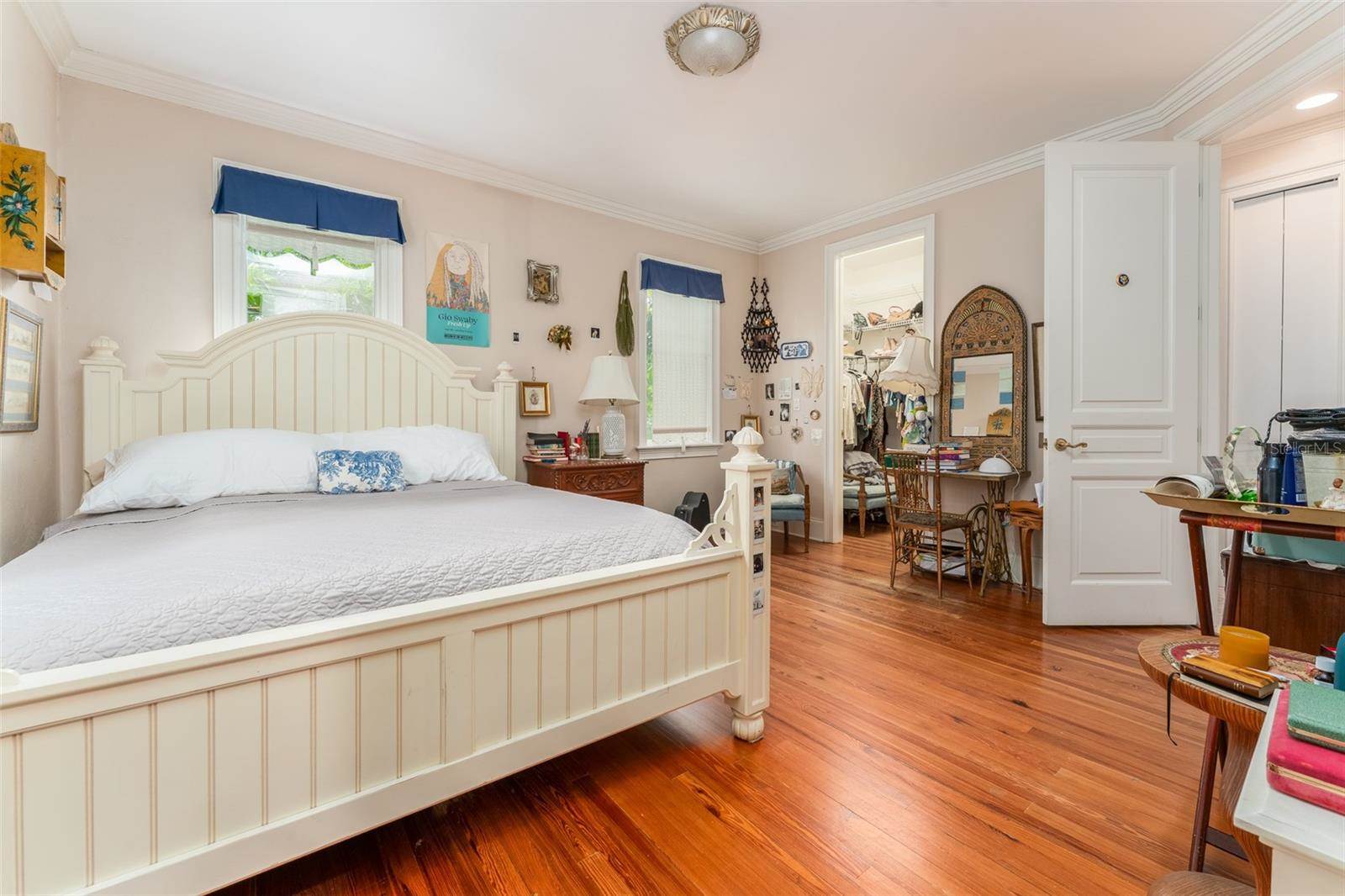 2152 Coffee Pot Boulevard NE, Saint Petersburg, FL 33704