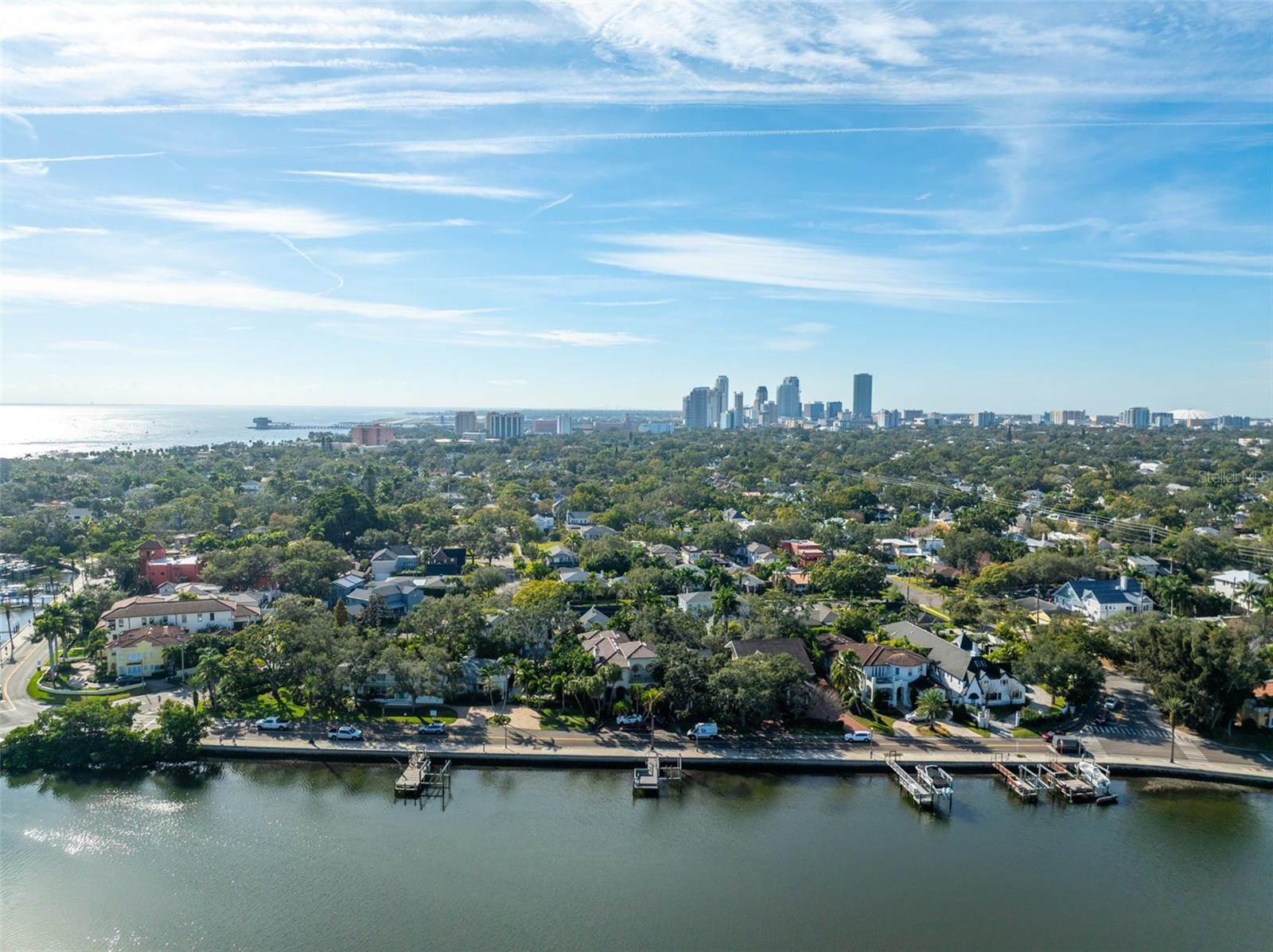 2152 Coffee Pot Boulevard NE, Saint Petersburg, FL 33704