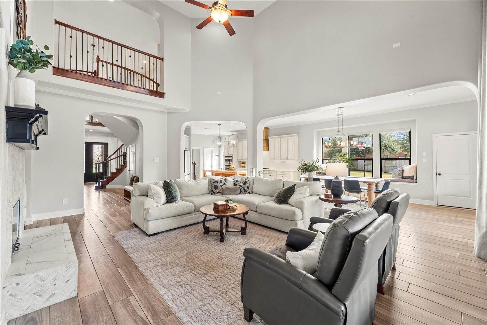 10815 Slumbering Falls Lane, Cypress, TX 77433