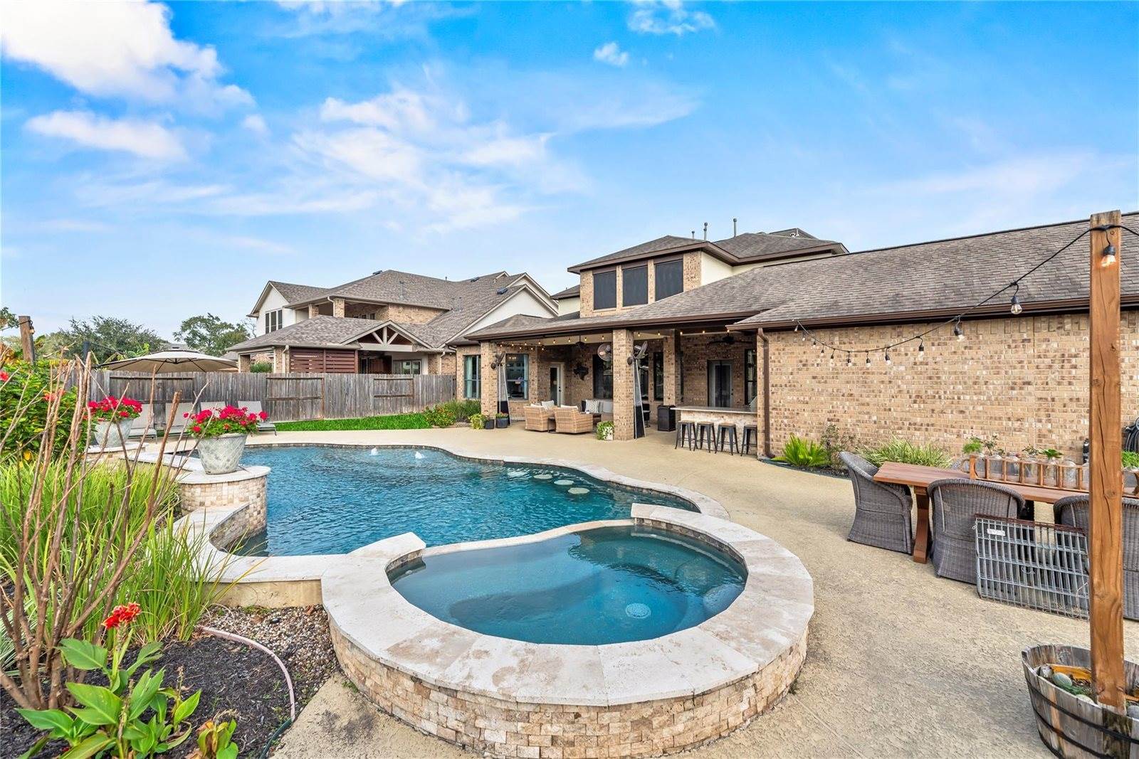 10815 Slumbering Falls Lane, Cypress, TX 77433