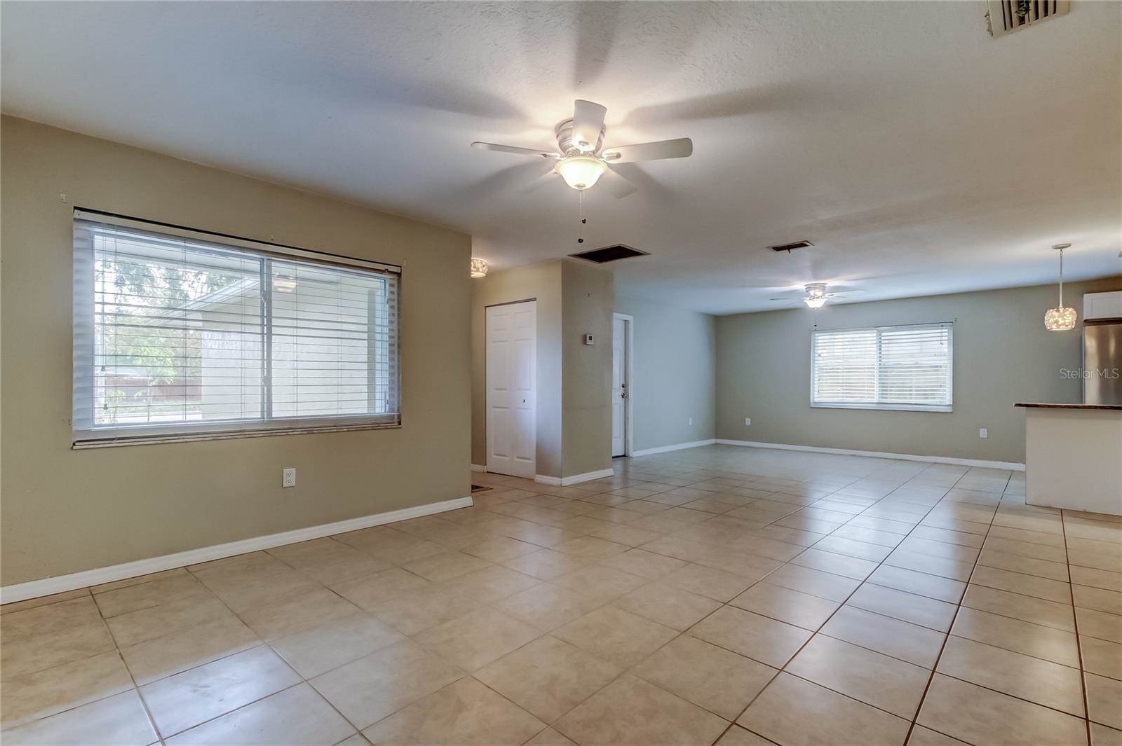 5760 71ST Street North, Saint Petersburg, FL 33709