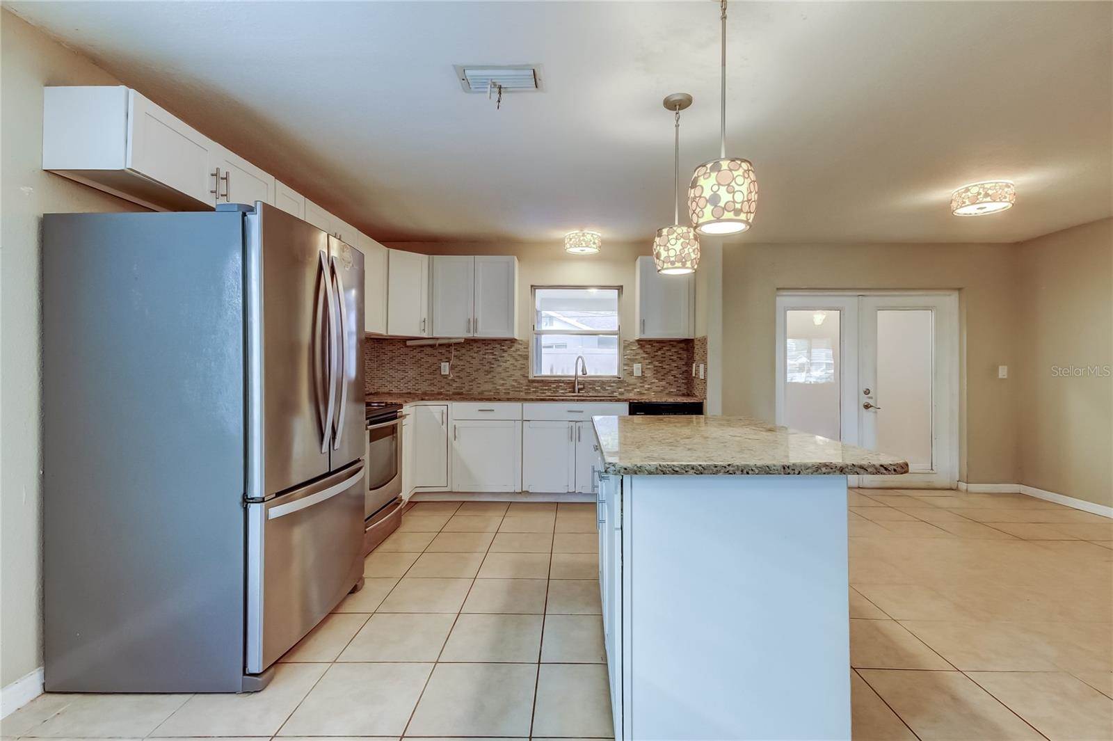 5760 71ST Street North, Saint Petersburg, FL 33709