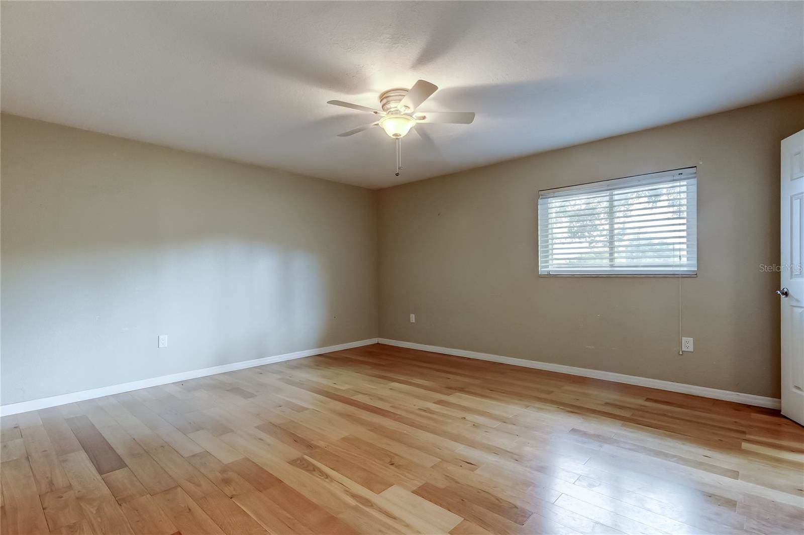 5760 71ST Street North, Saint Petersburg, FL 33709