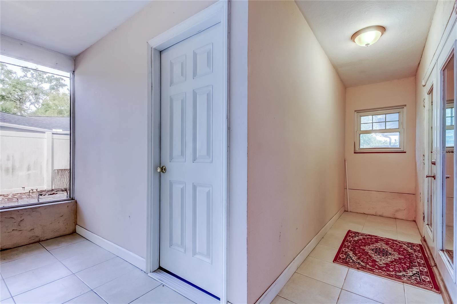 5760 71ST Street North, Saint Petersburg, FL 33709