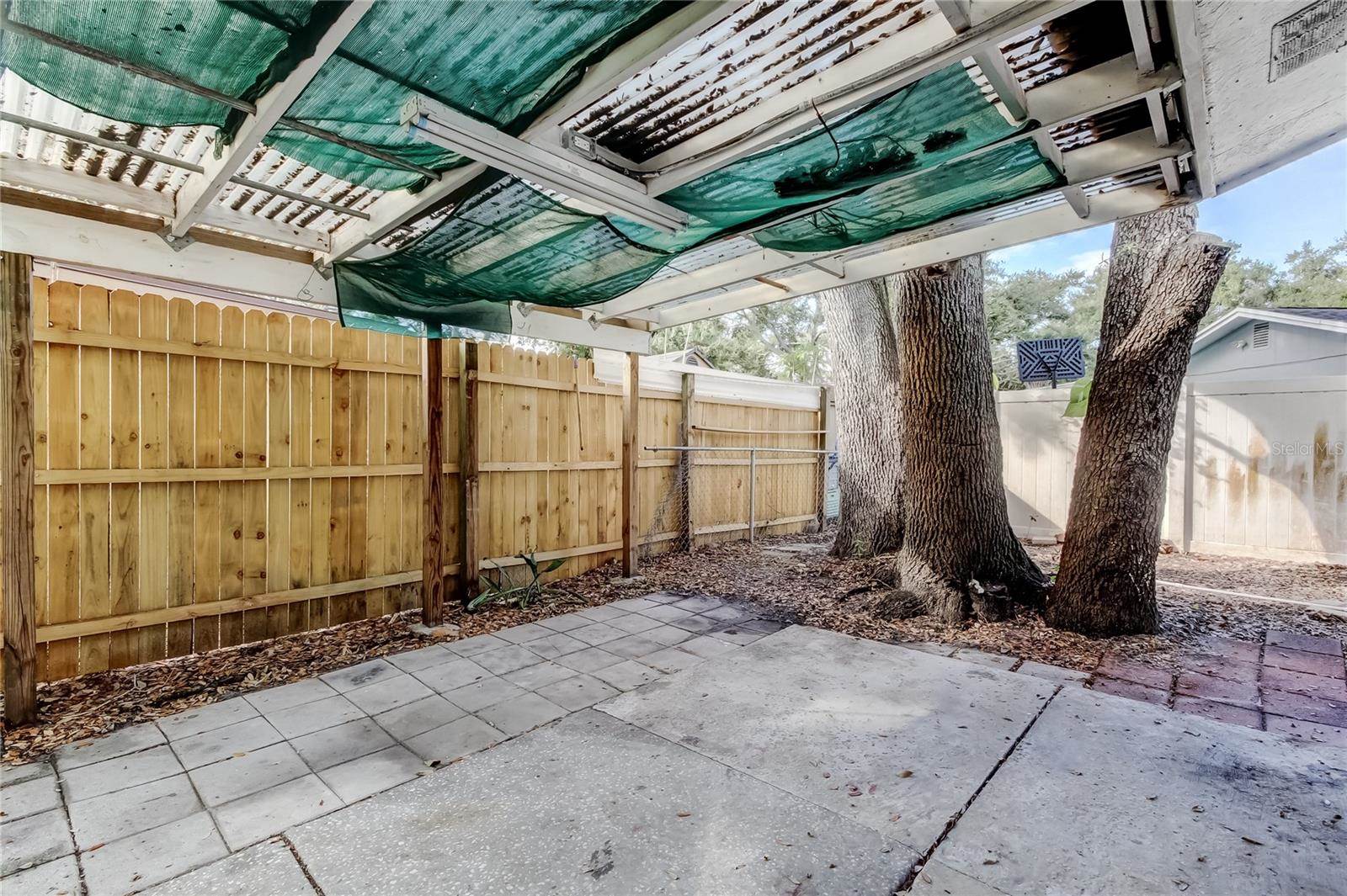 5760 71ST Street North, Saint Petersburg, FL 33709