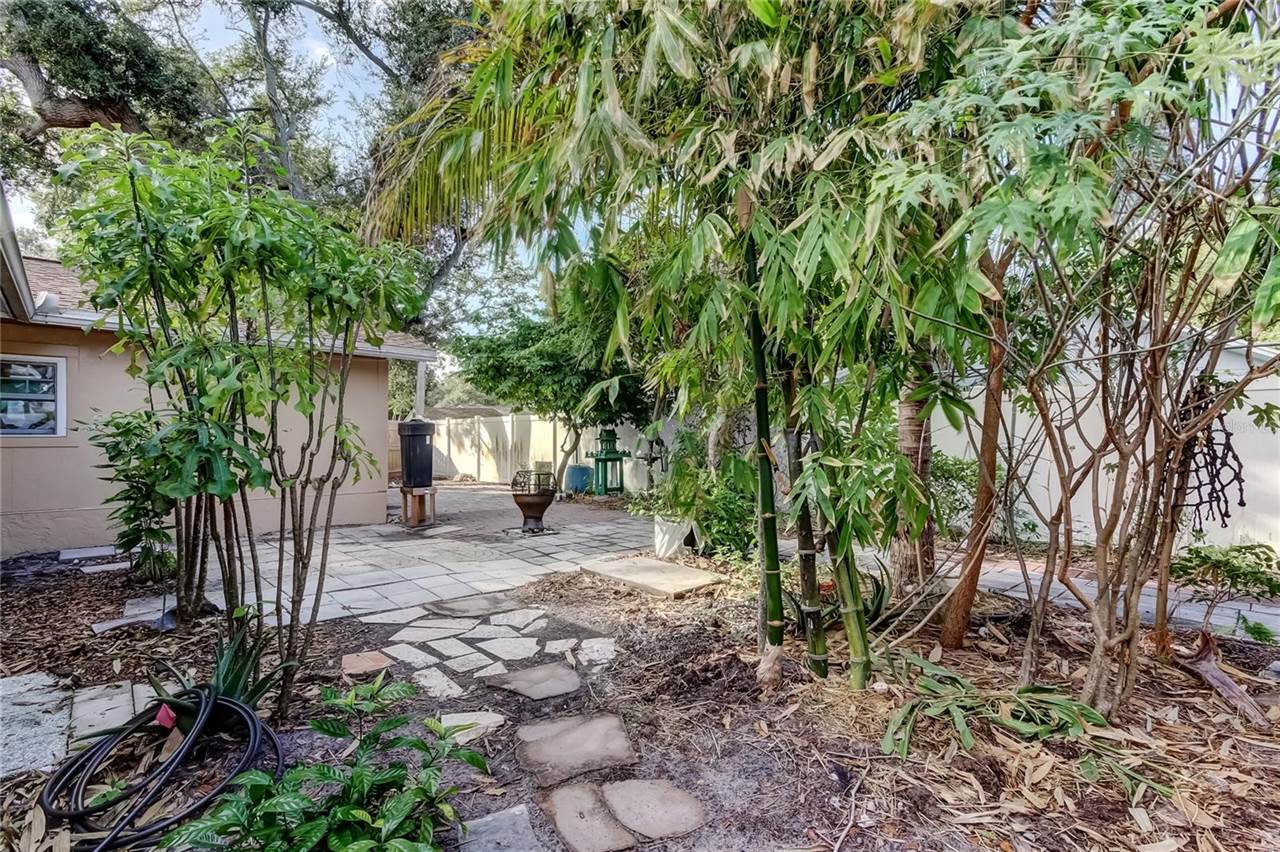 5760 71ST Street North, Saint Petersburg, FL 33709