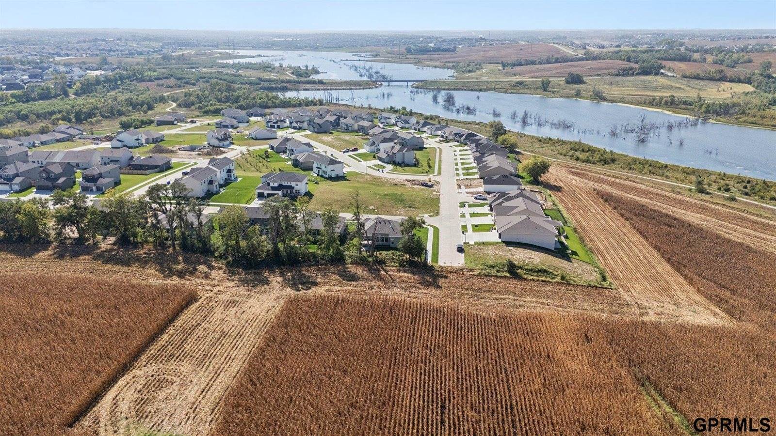 17676 Potter Street, Bennington, NE 68007