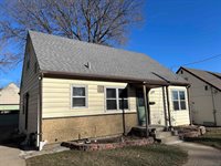 1309 29th St., Sioux City, IA 51104