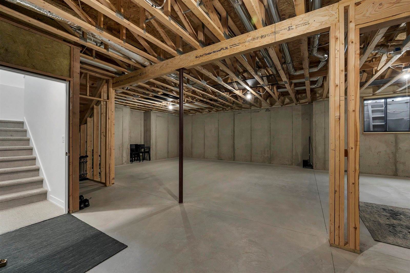 396 Aldon Circle, Green Bay, WI 54304