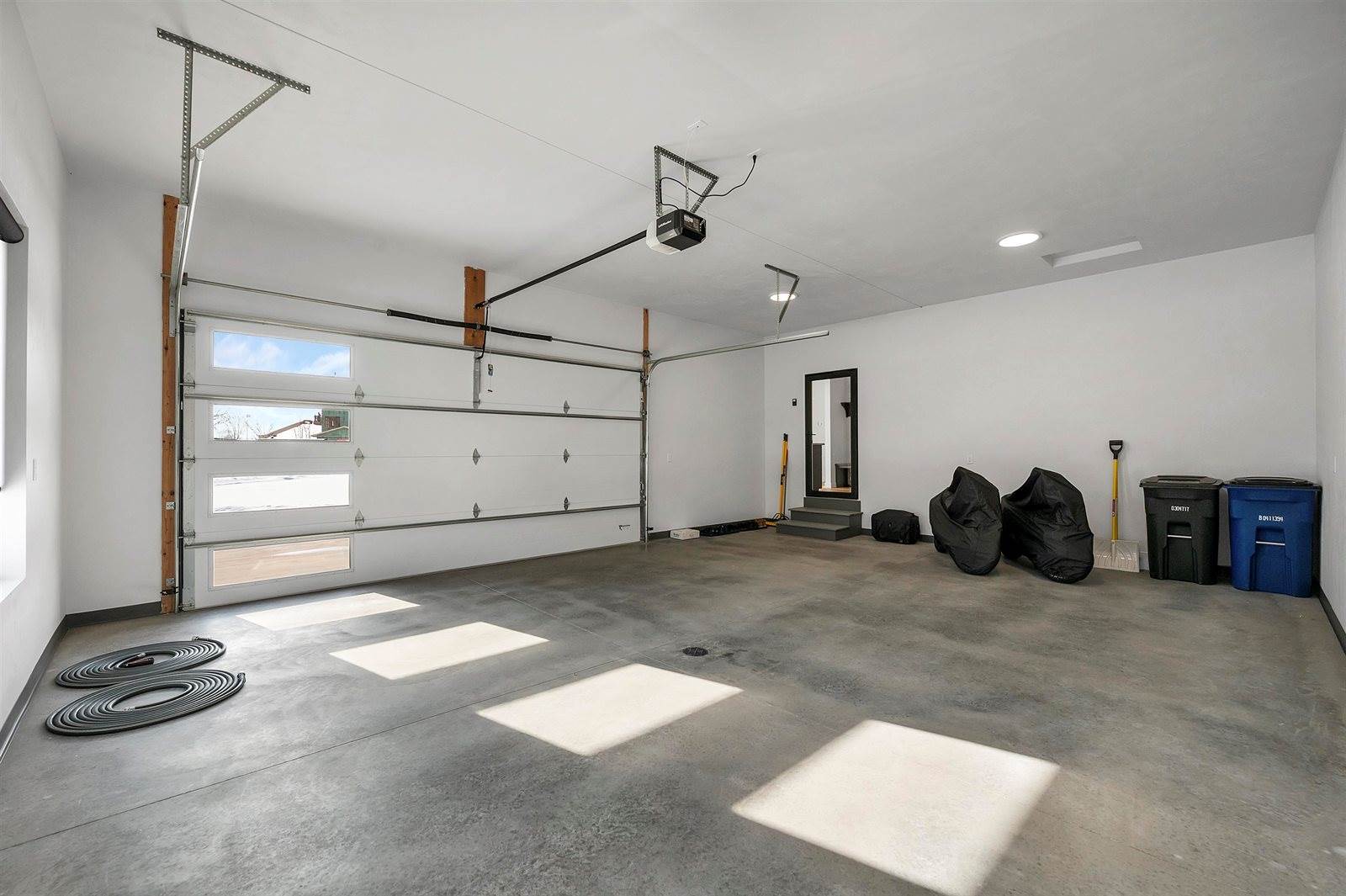 396 Aldon Circle, Green Bay, WI 54304