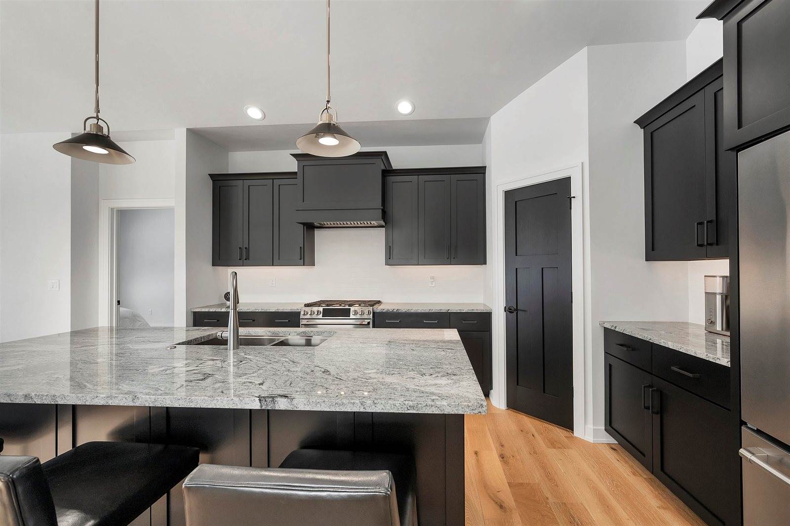 396 Aldon Circle, Green Bay, WI 54304