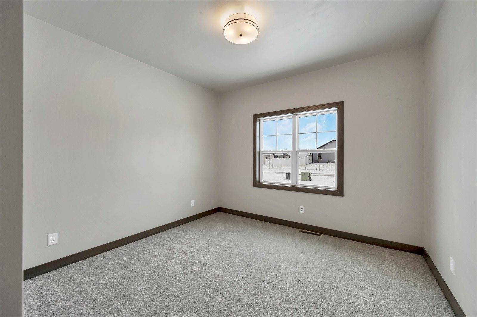 2580 North Stellita Circle, De Pere, WI 54115