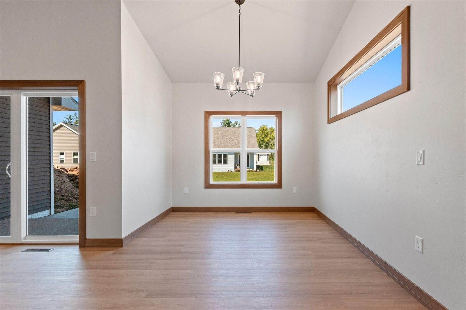 2334 Whispering Wind Lane, Howard, WI 54303