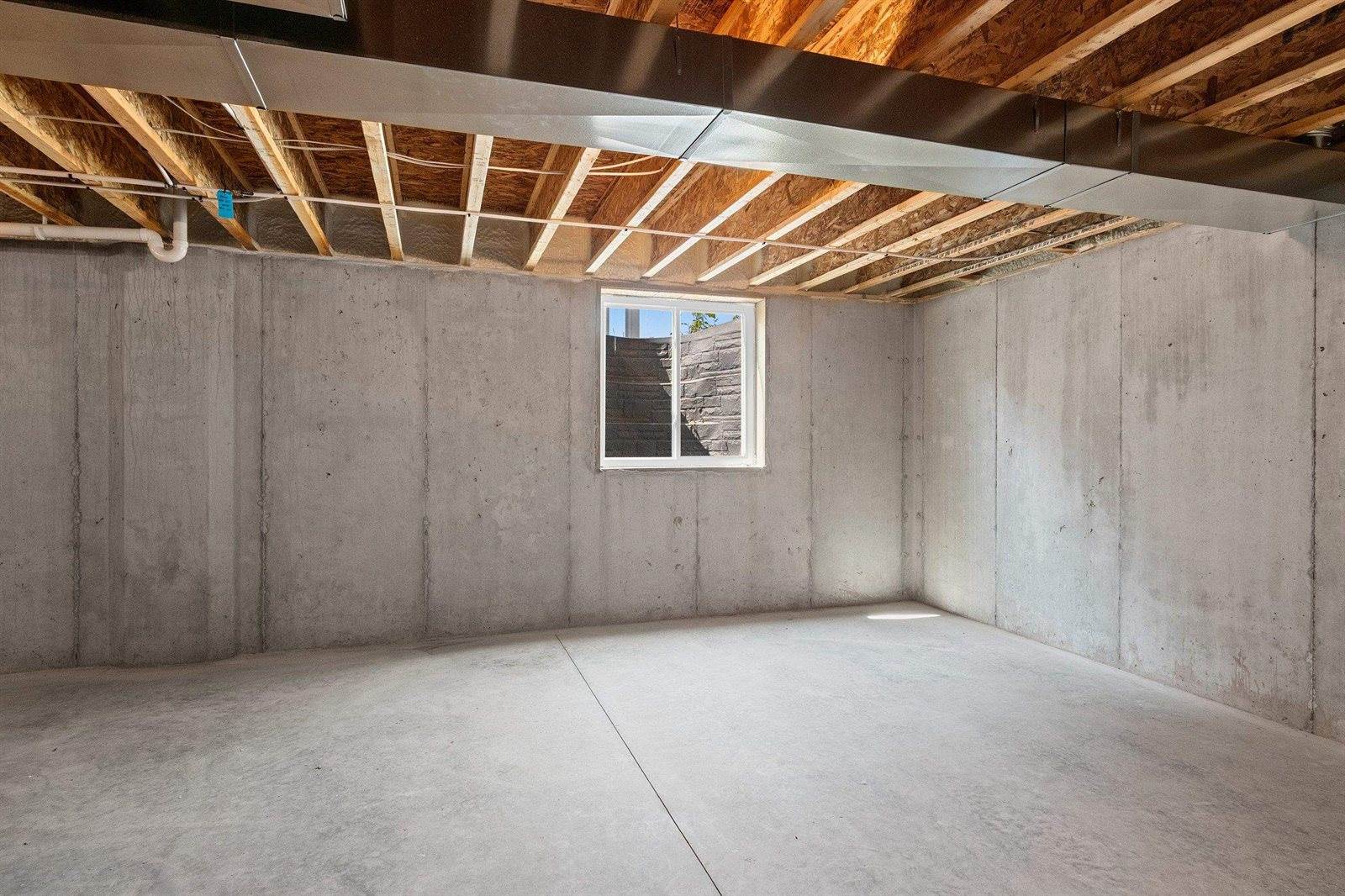 2334 Whispering Wind Lane, Howard, WI 54303