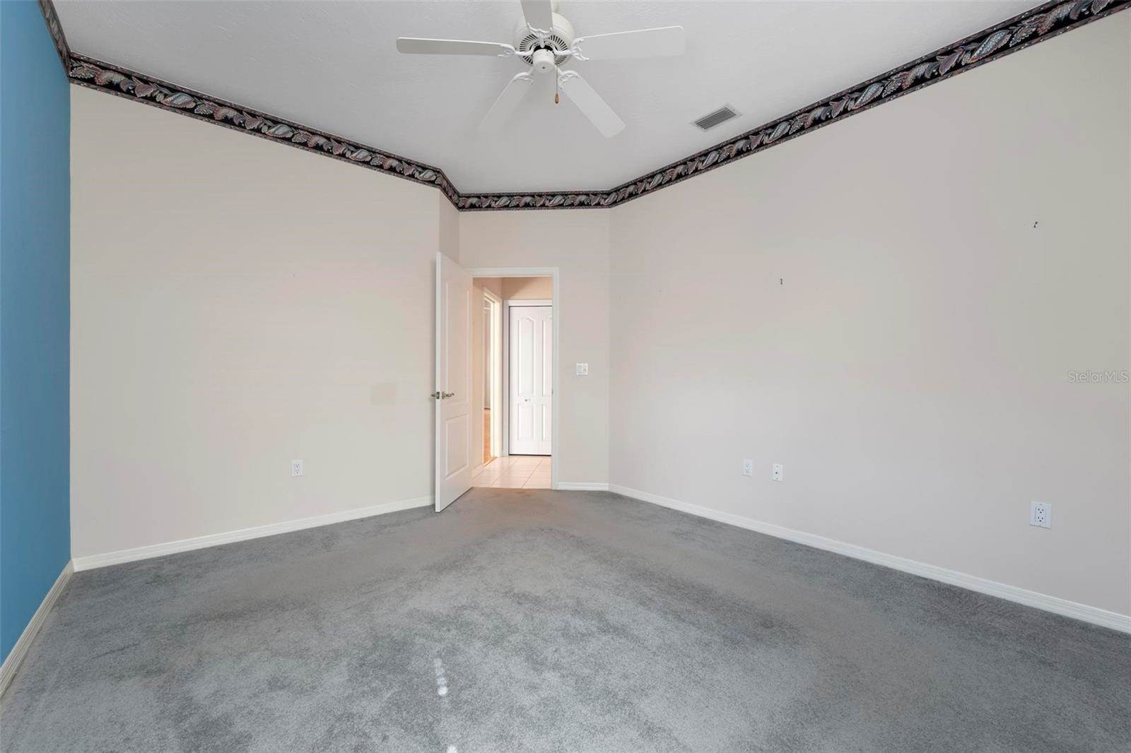 3773 Amapola Lane, Sarasota, FL 34238