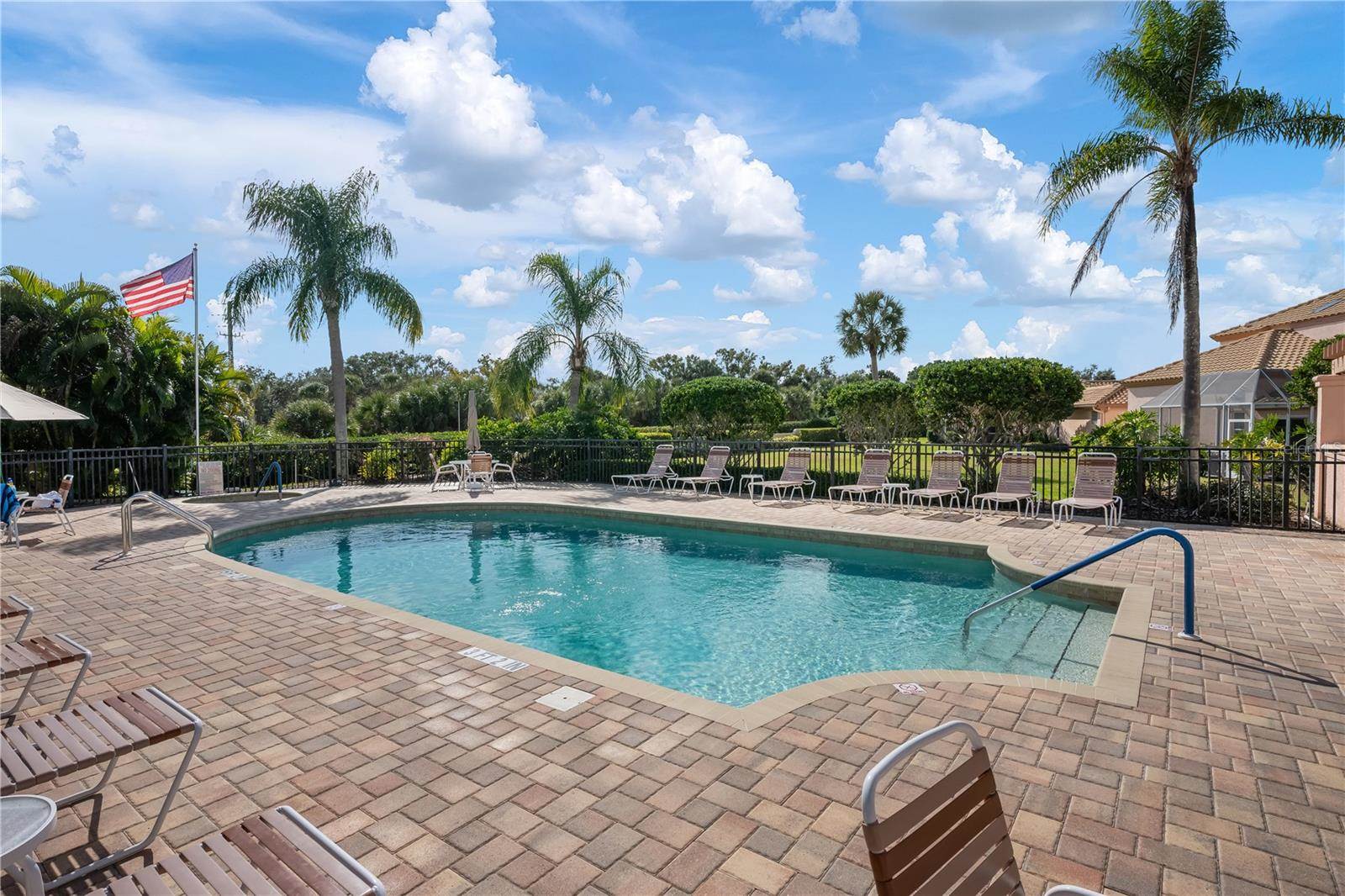 3773 Amapola Lane, Sarasota, FL 34238