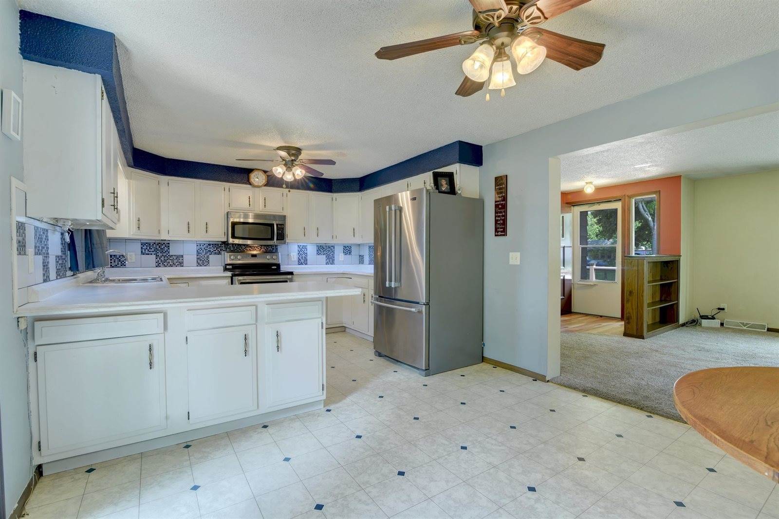 907 A, Armstrong, IA 50514