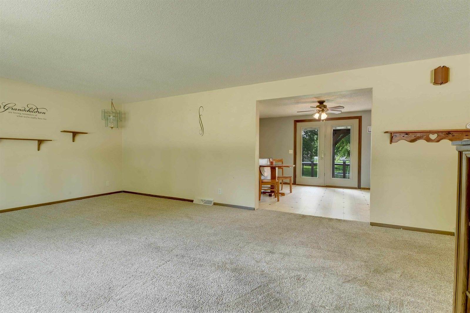 907 A, Armstrong, IA 50514