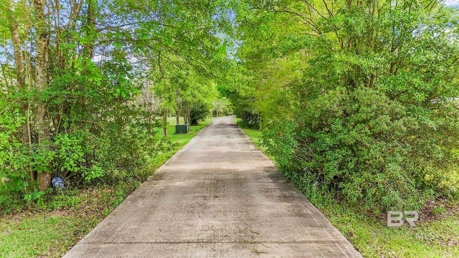 8356 GAYFER RD Extension, Fairhope, AL 36532