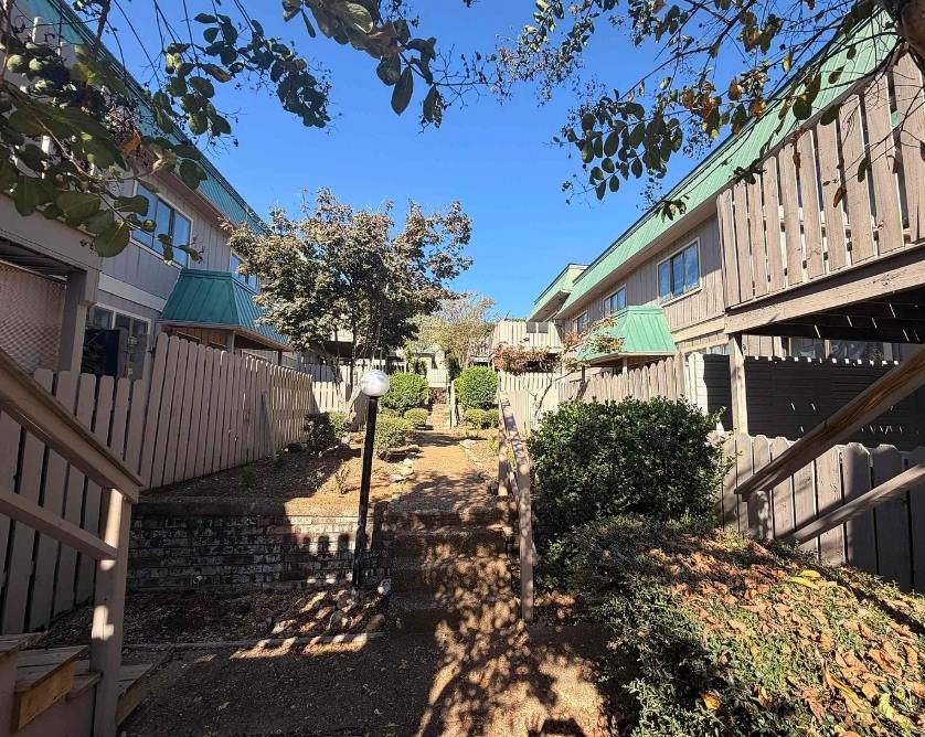 2225 Golf Rd SW, Unit 114, Huntsville, AL 35802