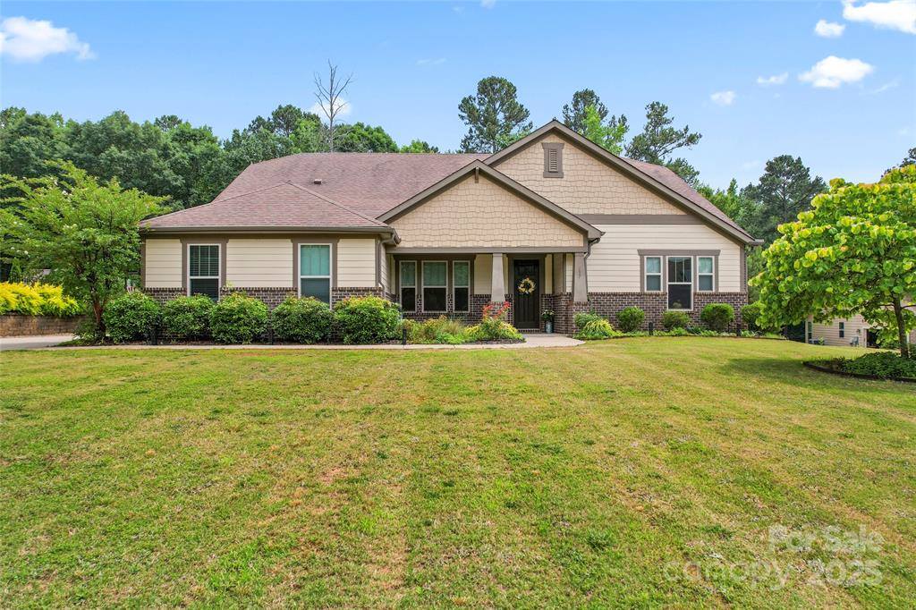 137 Leaning Tower Drive, Mooresville, NC 28117