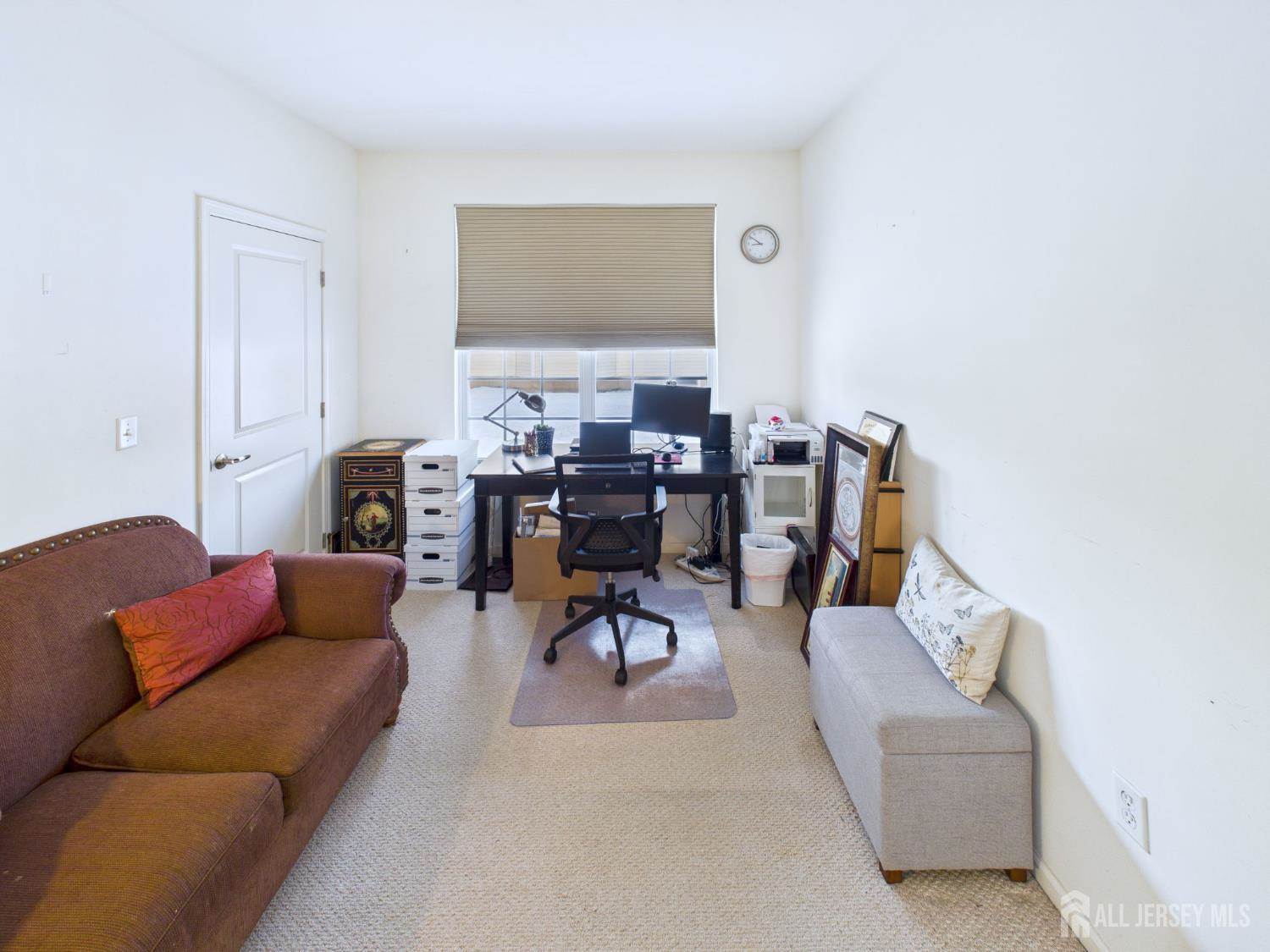 28 Wisniewski Road, Sayreville, NJ 08872