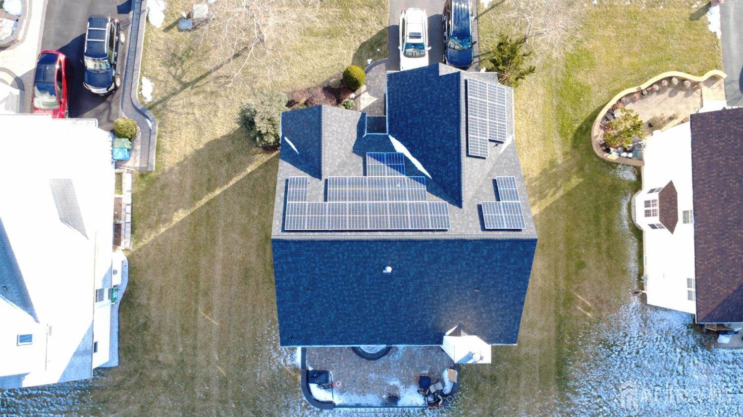 28 Wisniewski Road, Sayreville, NJ 08872