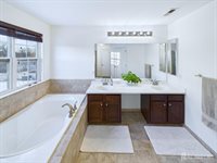 28 Wisniewski Road, Sayreville, NJ 08872