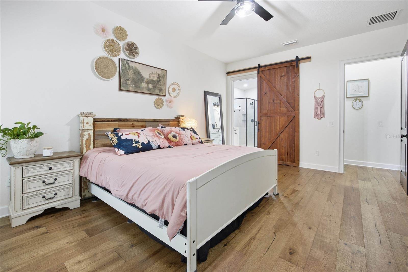 12052 SE 101st Court Road, Belleview, FL 34420