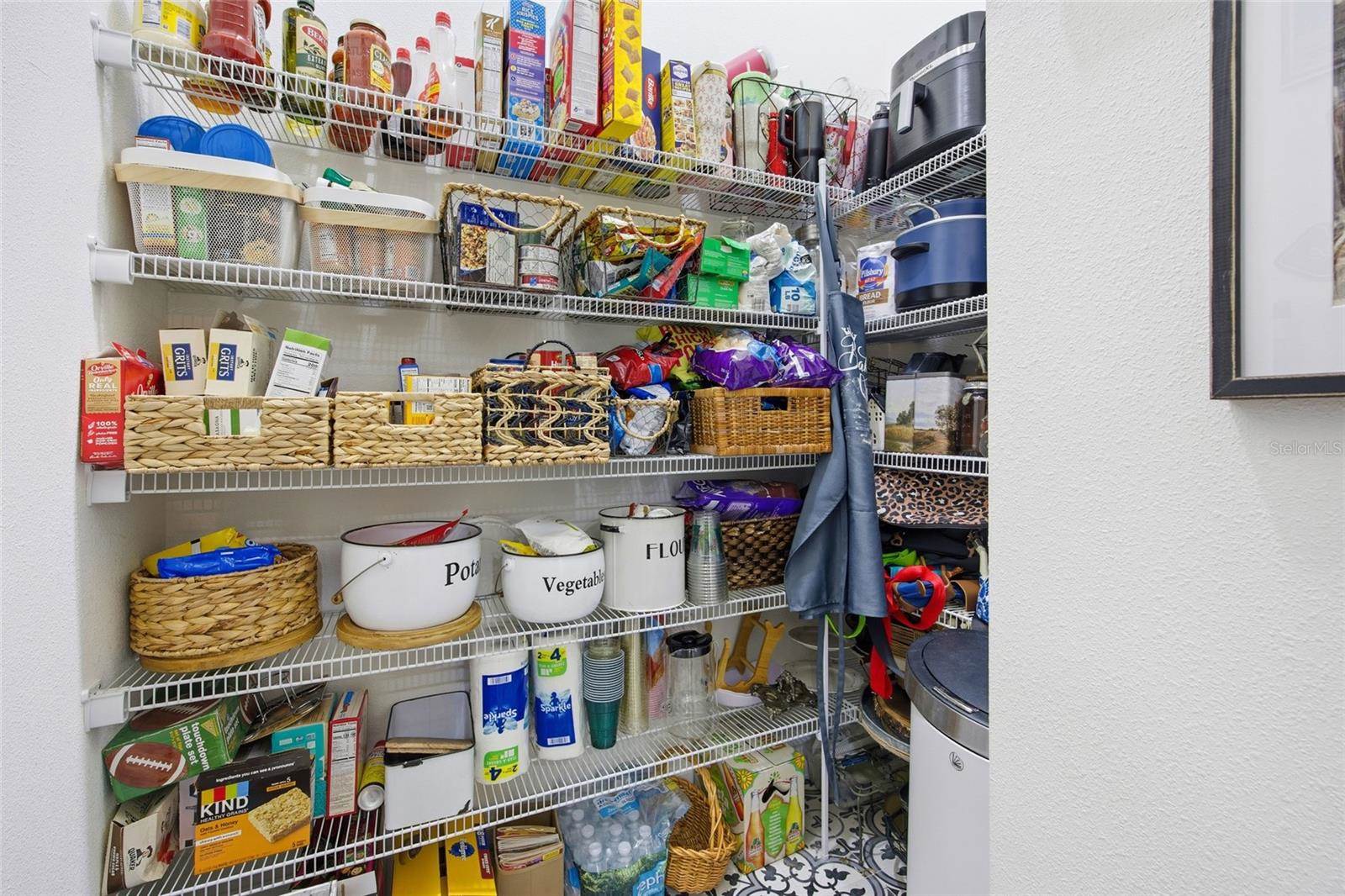 12052 SE 101st Court Road, Belleview, FL 34420