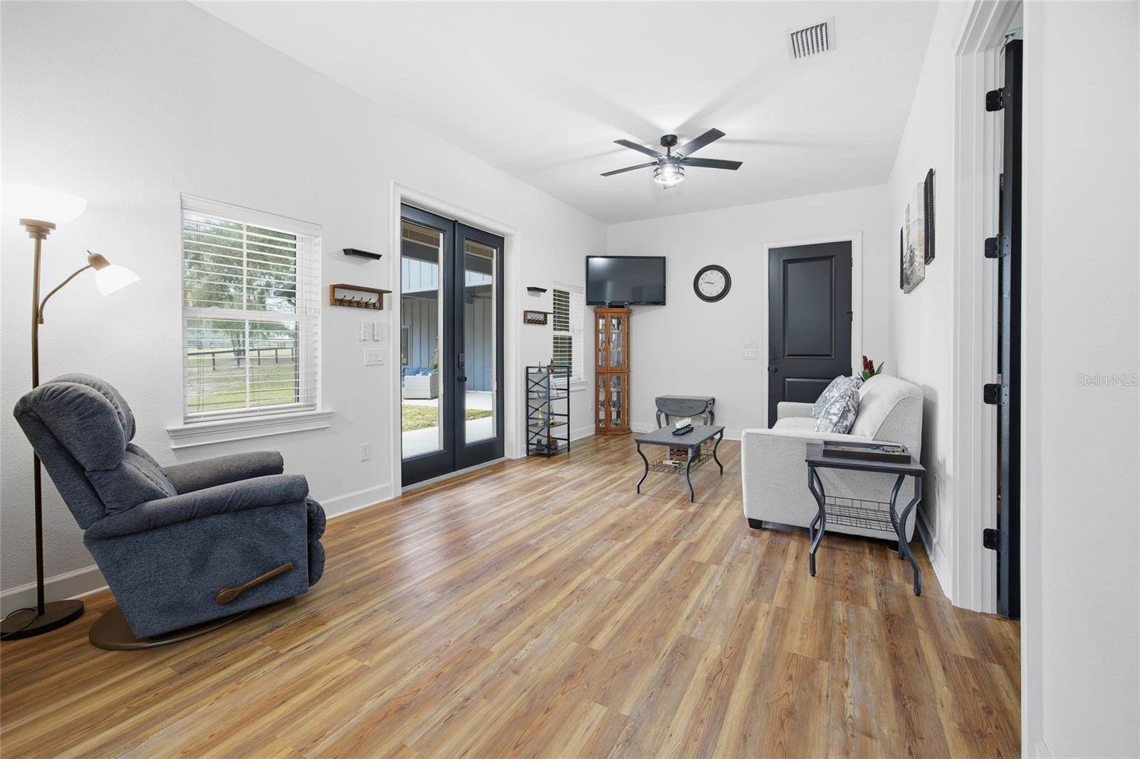 12052 SE 101st Court Road, Belleview, FL 34420