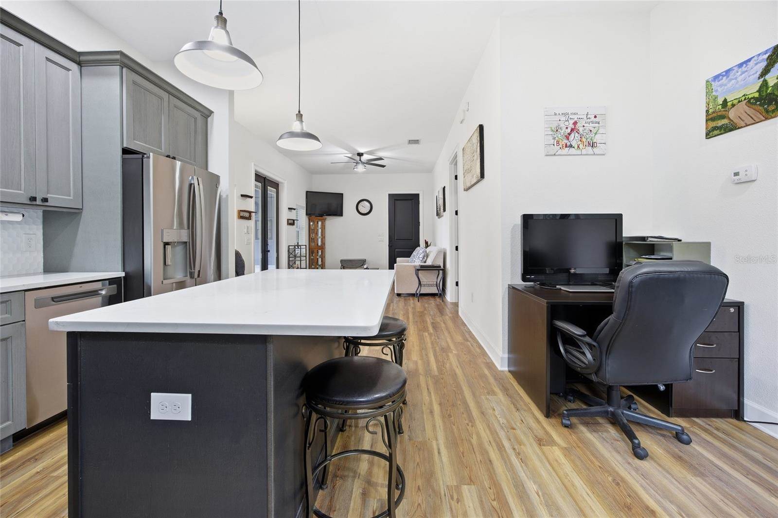 12052 SE 101st Court Road, Belleview, FL 34420